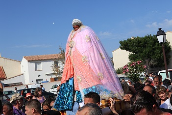 PELERINAGE GITANS 24 mai 022 St SARA photos J et G (27)