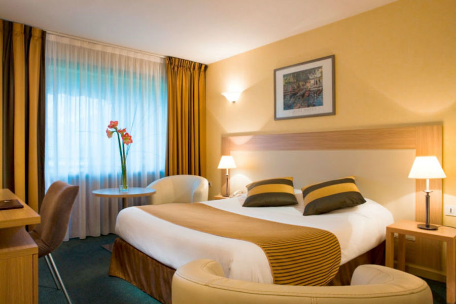 hotel-3etoiles-aixlesbainsrivieradesalpes-villamarlioz-chambre