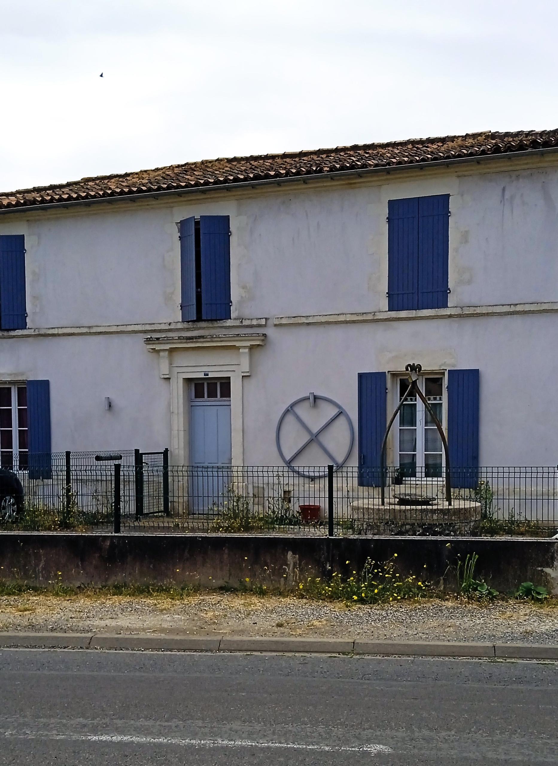 L’ancienne mairie et école communale