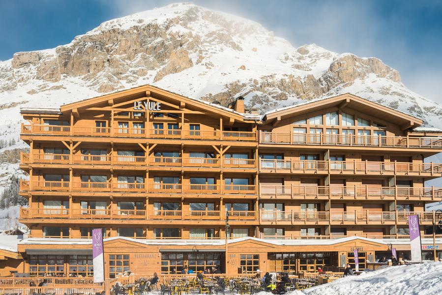 Façade front de neige_Hôtel le Yule