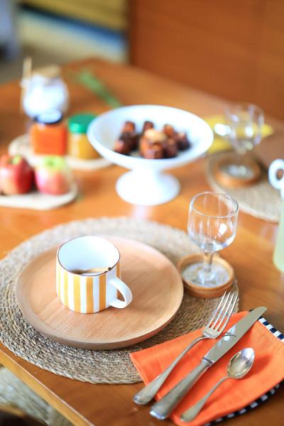 table petit déjeuner