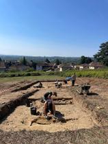 Portes ouvertes du chantier de fouilles archéologiques des Avenières Veyrins-Th…