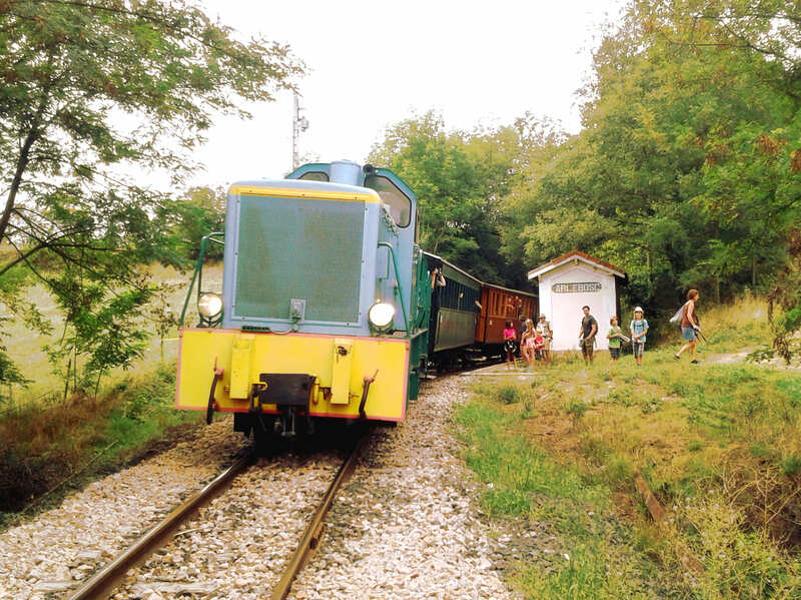 Le Train du marché - Train de l'Ardèche_Tournon-sur-Rhône