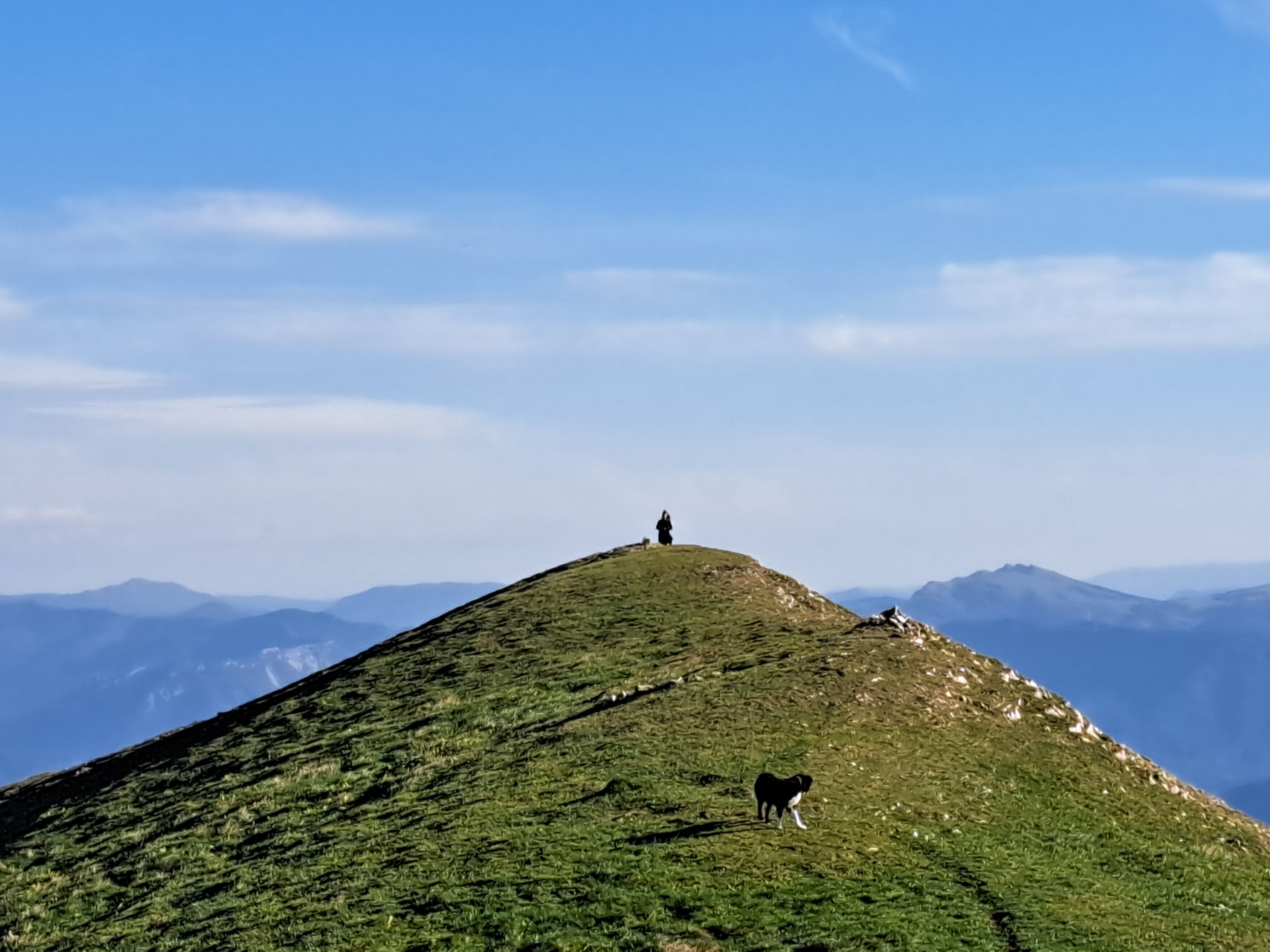 Sur les sommets