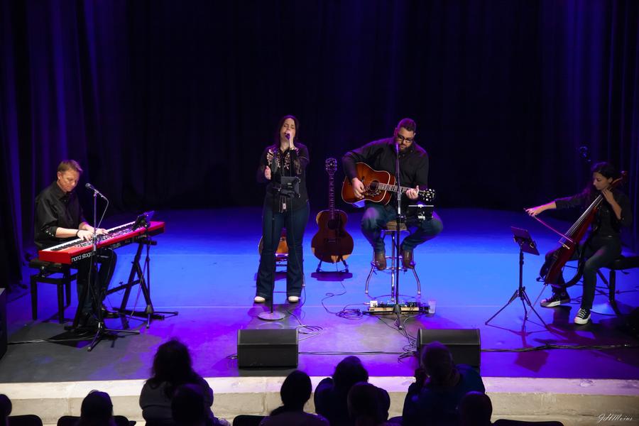 Les vendredis du château : concert du groupe Eyes