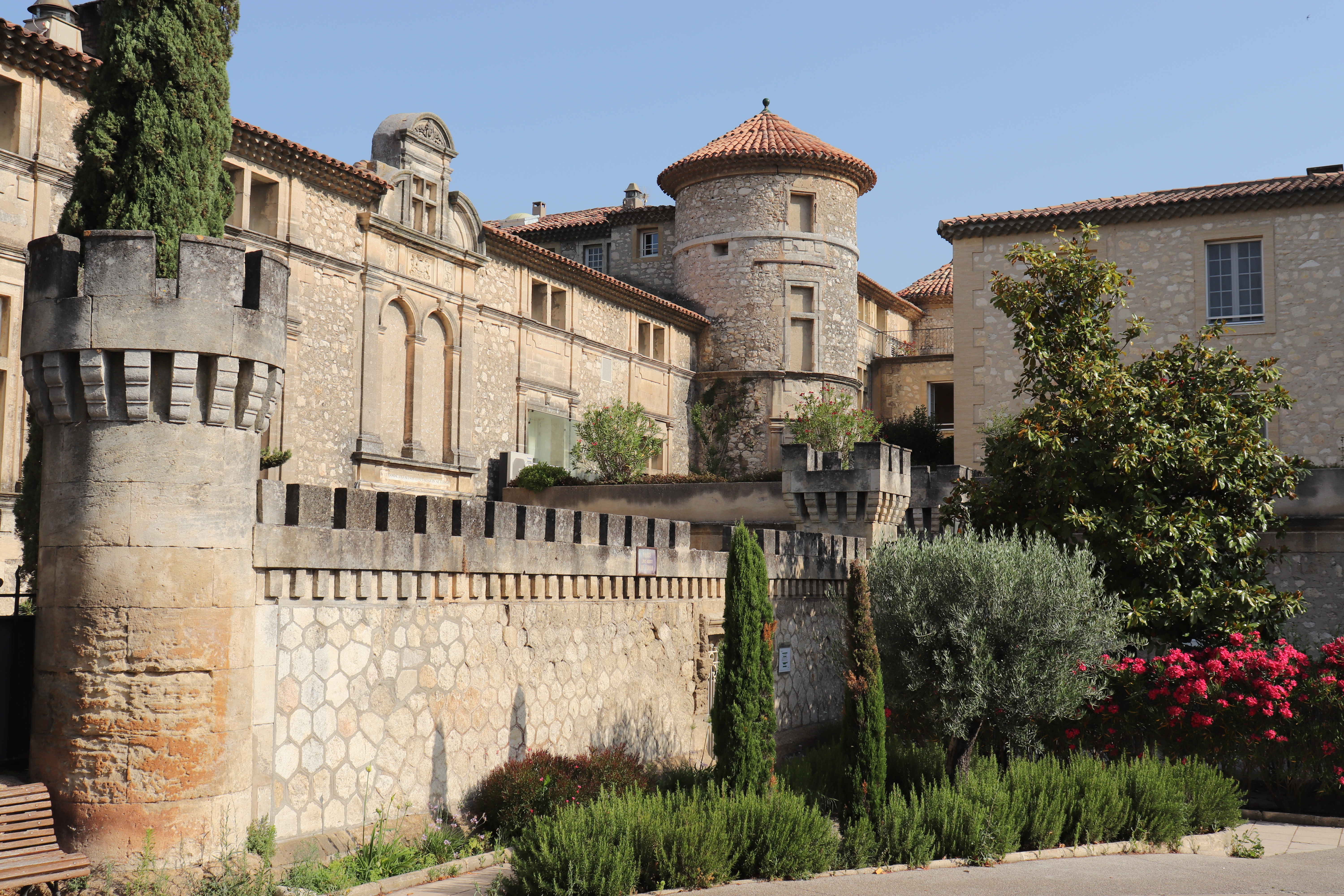 Château de Florans, La Roque-d'Anthéron - photo 2