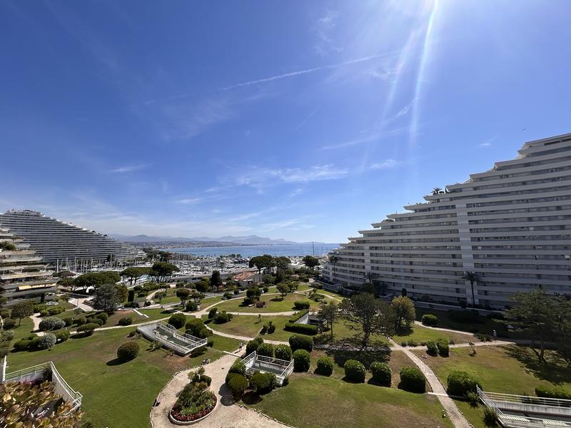 Studio 2 pers. entièrement rénové et en bord de mer_Villeneuve-Loubet