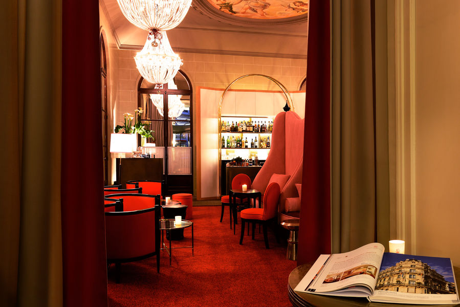 Entrée bar