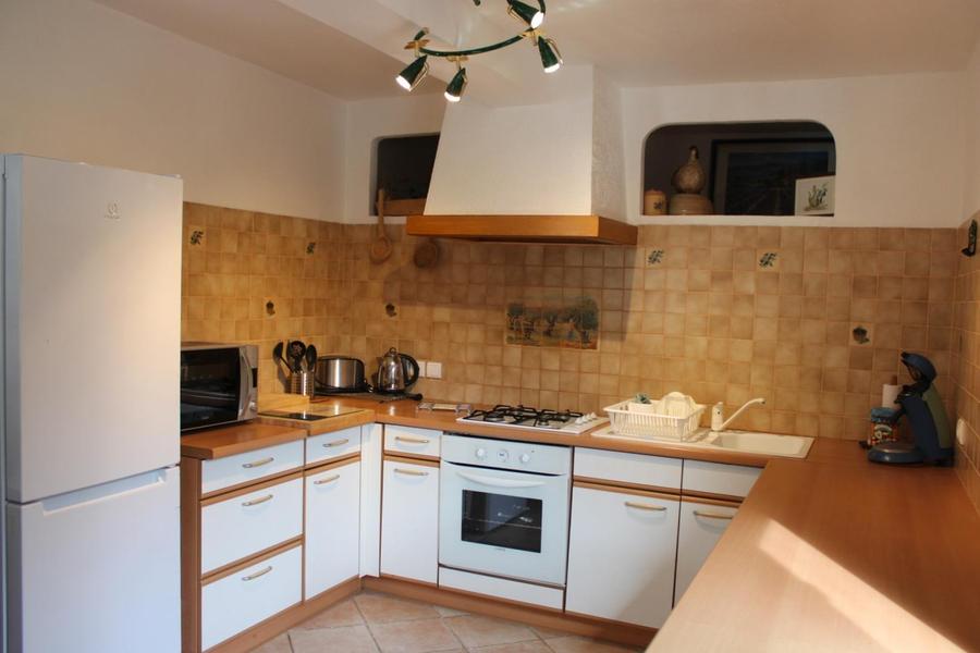 Gîte L'Aubépine de Douans-Cuisine-Saint-Étienne-de-Tinée-Gîtes de France des Alpes-Maritimes