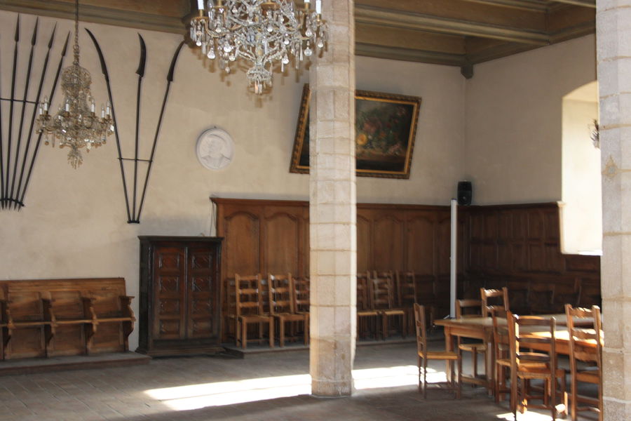 Salle du chapitre de la mairie de Crémieu