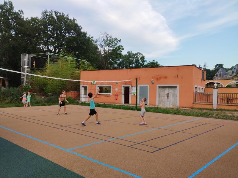 Terrain de volley-badminton