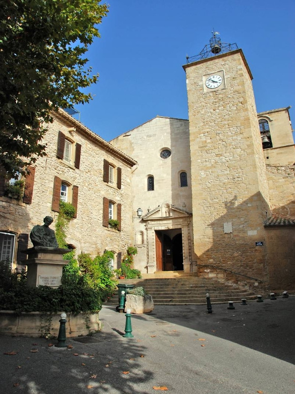 Eglise Saint Cyr et Sainte Julitte
