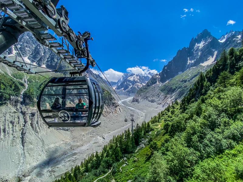 Télécabine de la Mer de Glace_Chamonix-Mont-Blanc