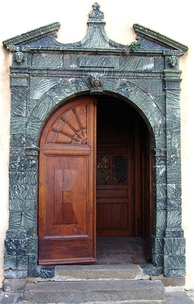 Portail en Serpentine