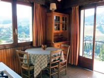 Image 1200x900_corzolet-2-campanule-coin-repas-location-appartement-chalet-les-gets-964798