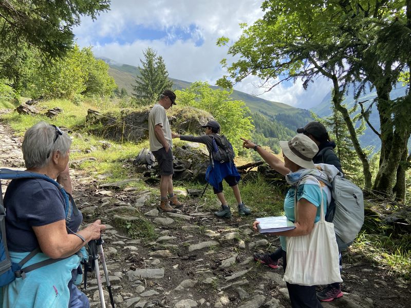 Les voyageurs du col