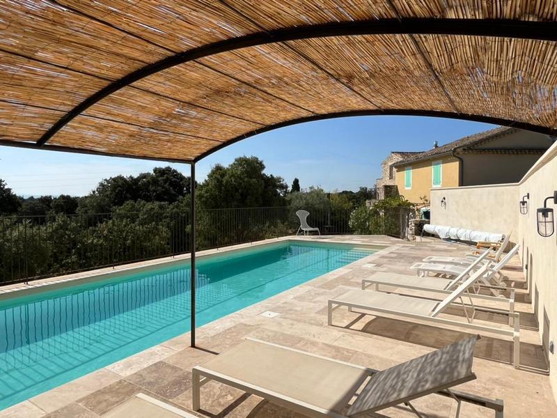 piscine ouverte dès le 1 mai, pour vous seuls, 4x12 au sel, chauffée jusqu'à 25° degrés.