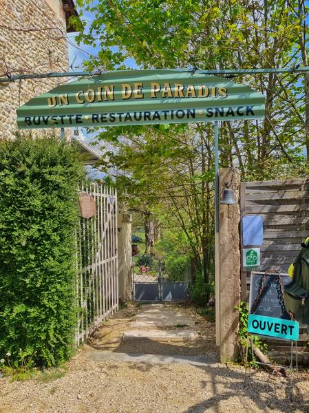 Un coin de paradis - situé au bord de ViaRhôna - Arandon-Passins - Balcons du Dauphiné - Nord-Isère - à moins d'une heure de Lyon