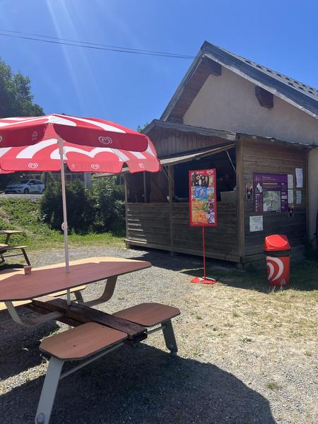 La Cabane du Lac_Alpe Du Grand Serre
