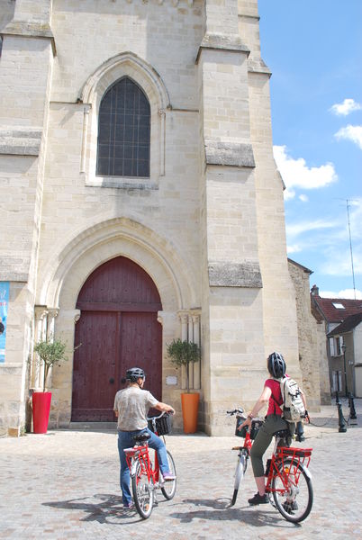 Visite guidée à vélo « les trésors sacrés de Corbeil-Essonnes »