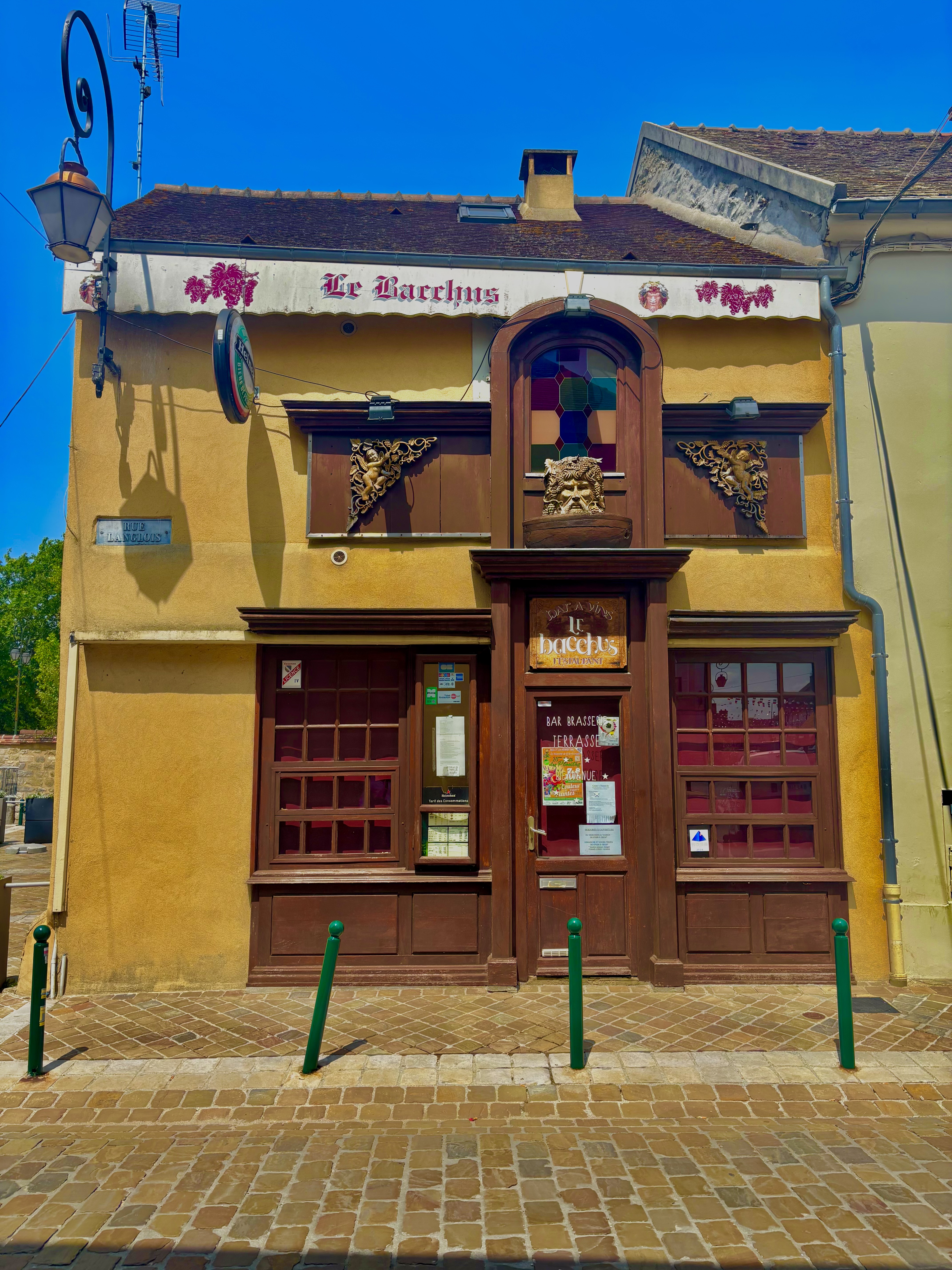 Le Bacchus_Milly-la-Foru00eat