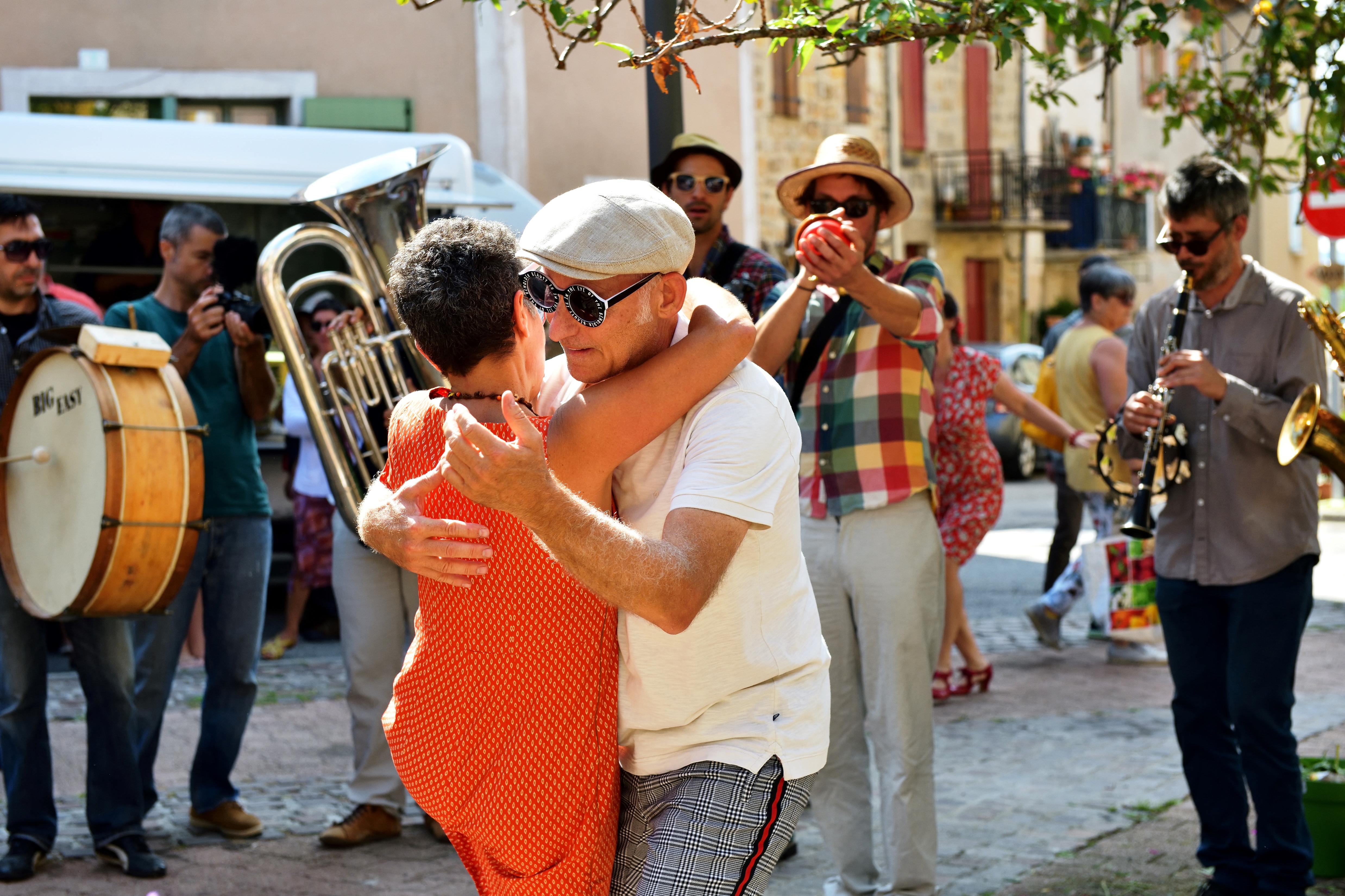 Rendez-vous futés ! : Festival Ardèche Swing (édition #5) - Apéro Swing avec les musiciens et danseurs du collectif Big Easy Hot Five