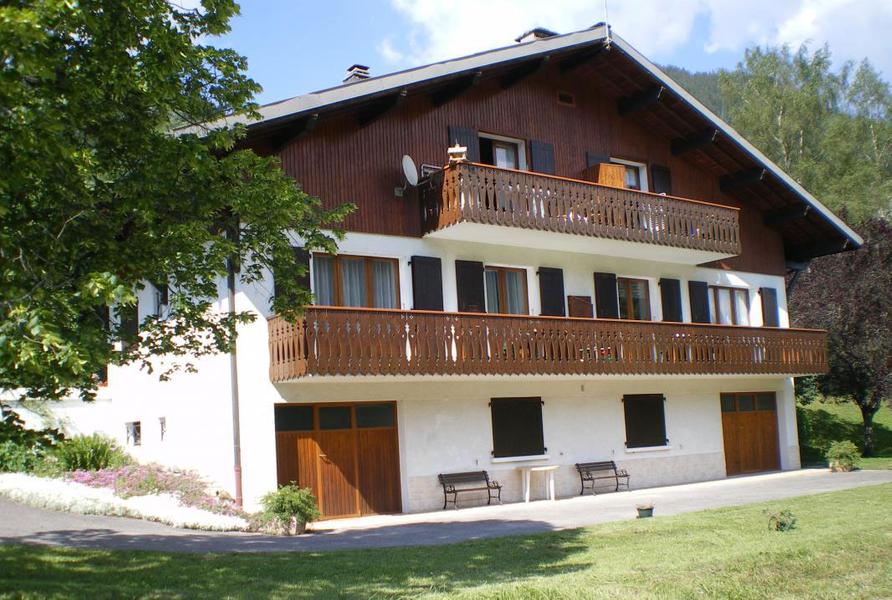 Apartment in chalet 