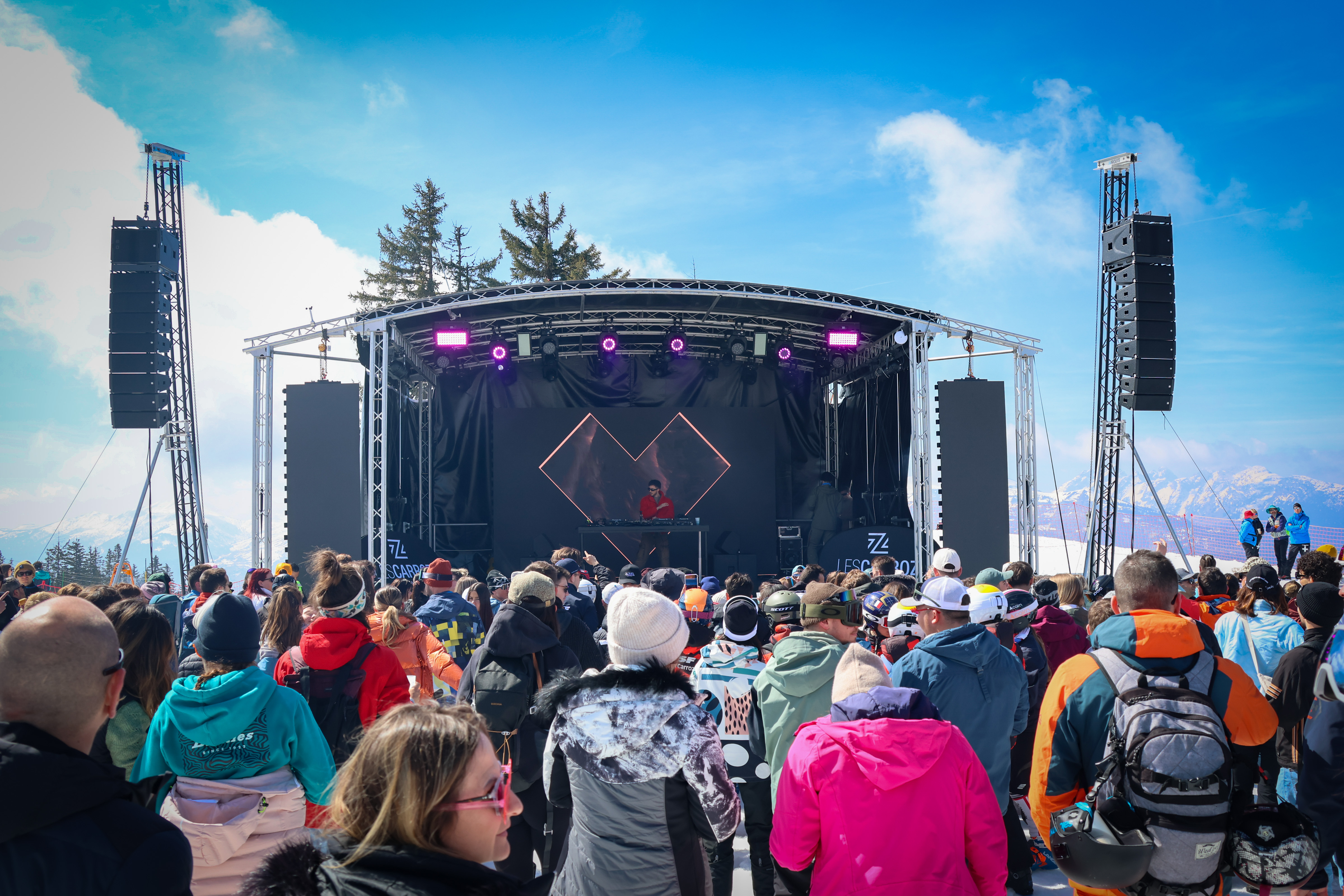 @Office de Tourisme Les Carroz