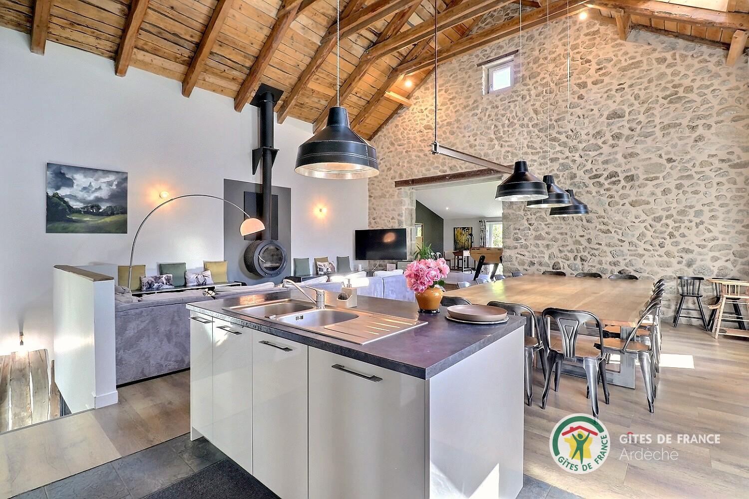 Grande pièce de vie