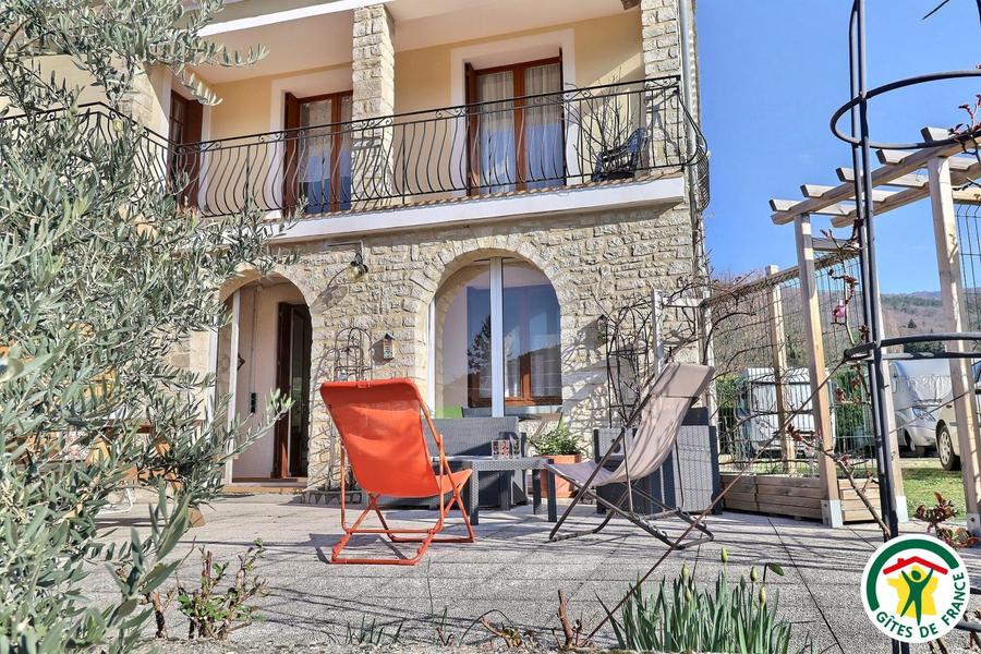 Terrasse privative du gîte