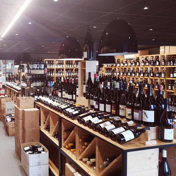 Aux caves du château Cavistes Faverges