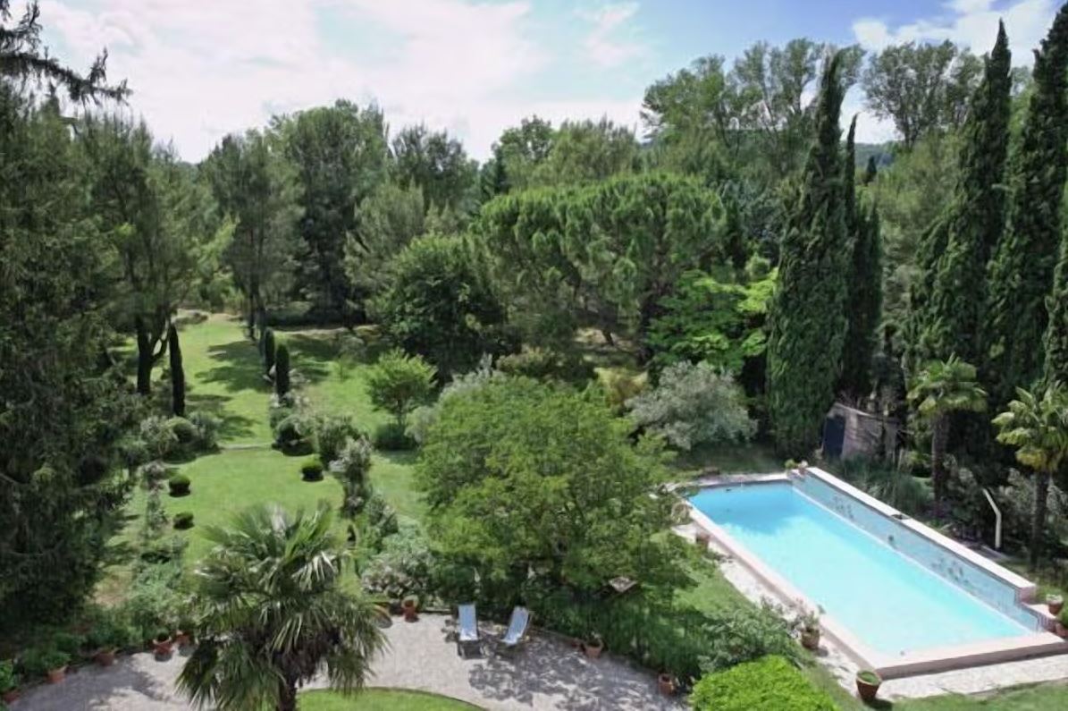 Domaine de Saint-Véran, Orgon - photo 20