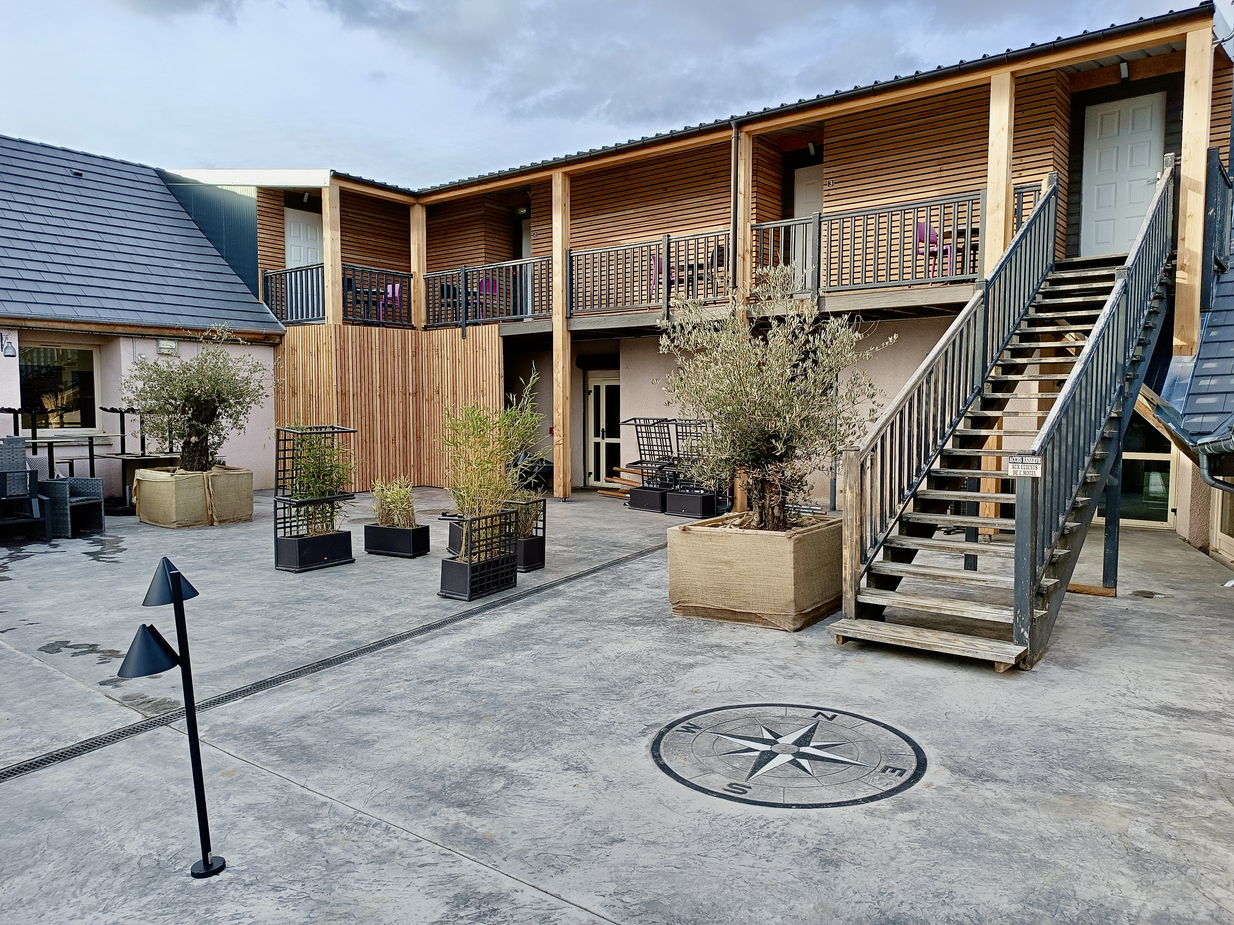 Terrasse, accès chambre