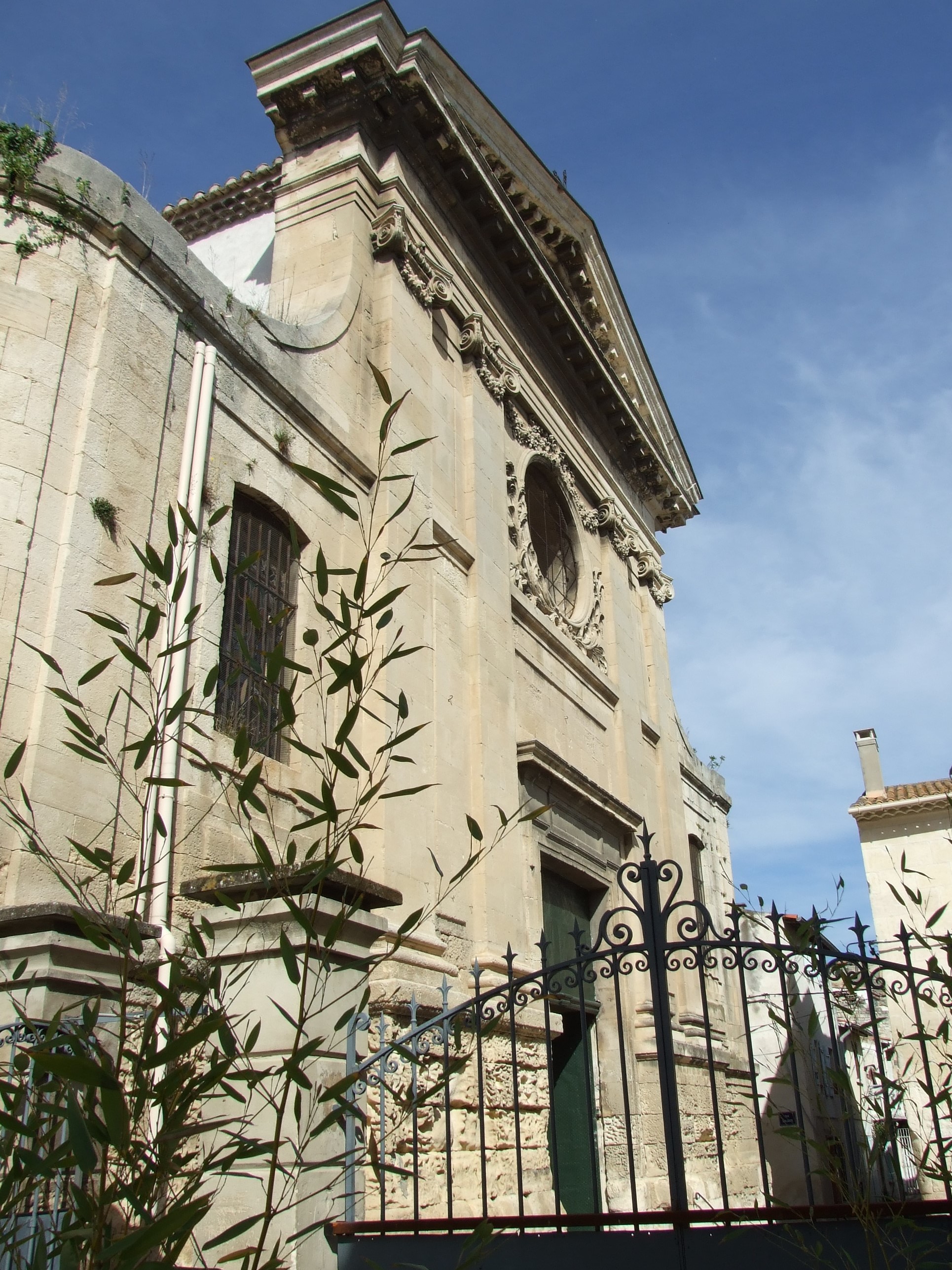 Eglise Saint Jacques, Tarascon - photo 2