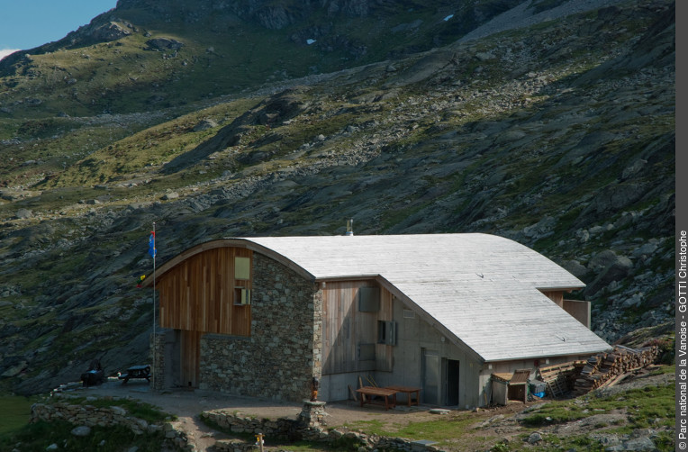 Rencontre au refuge du Fond D'Aussois avec un garde du Parc national de la Vanoise