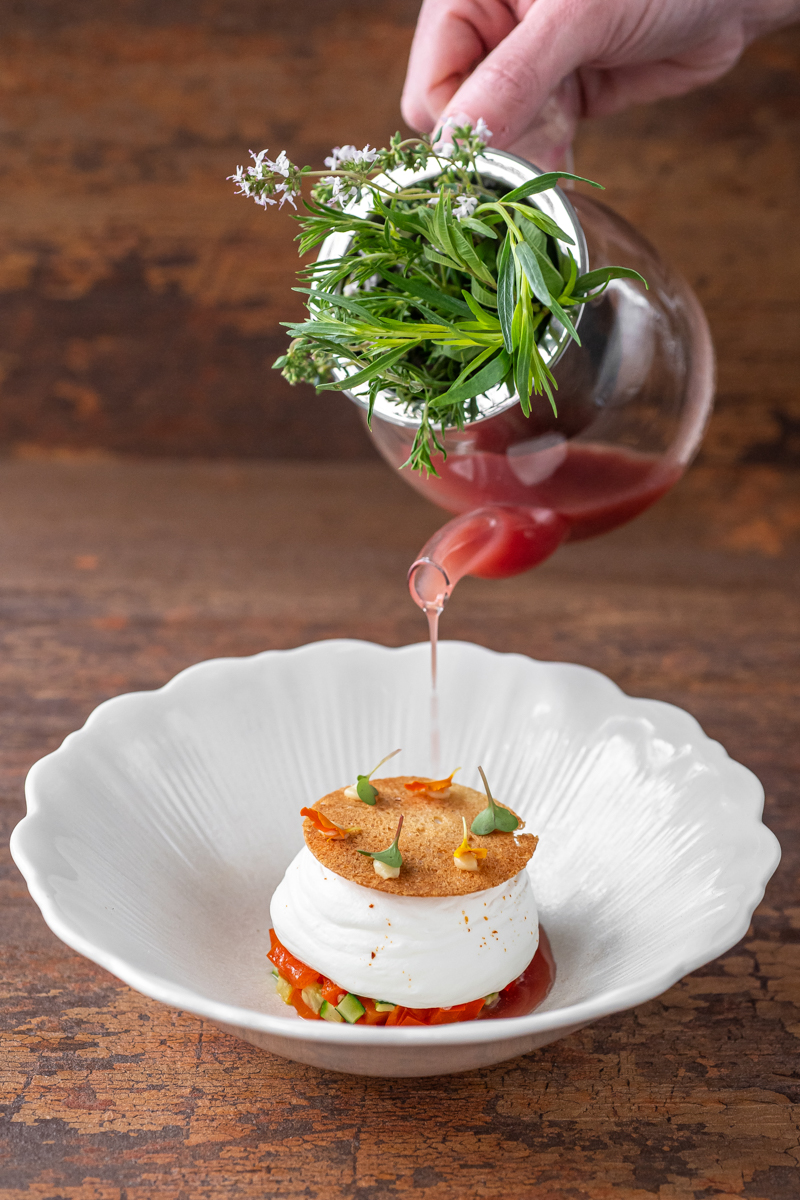 Le Seize Restaurant