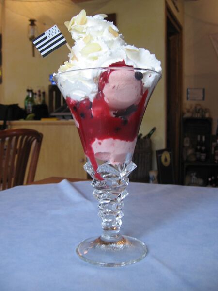 Coupe glacée Crêperie du Port Galland