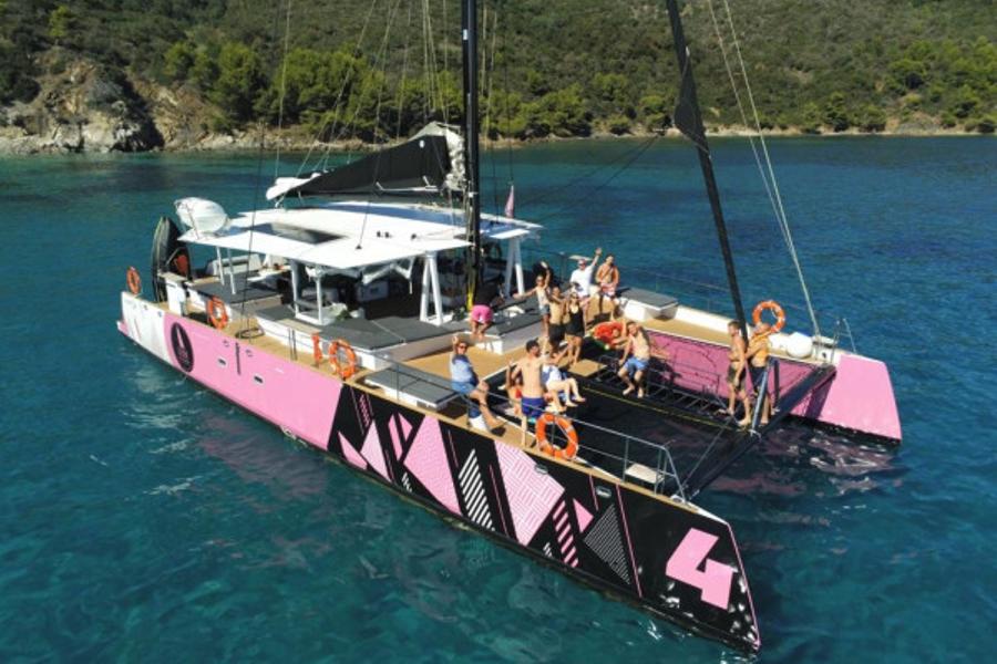 Journée en catamaran à Cap Taillat Départ Cavalaire