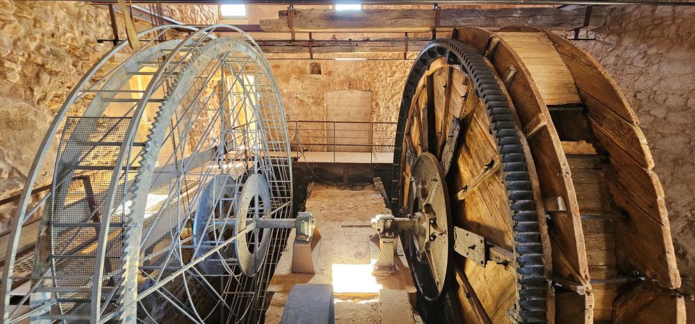 Tympan des Pesquiers