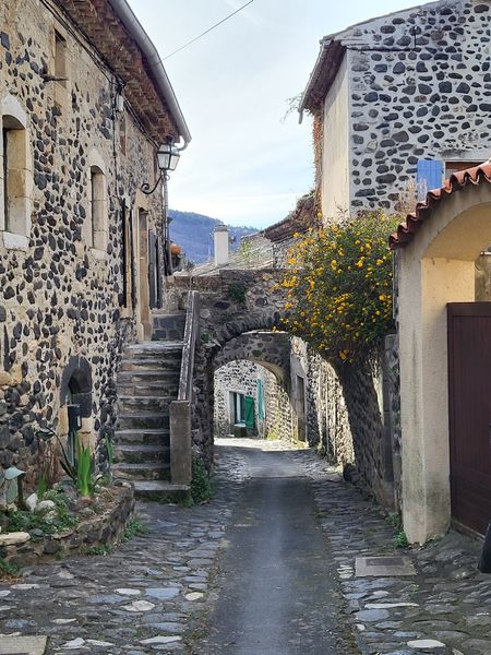 Aire de service vélo à Alba-la-Romaine