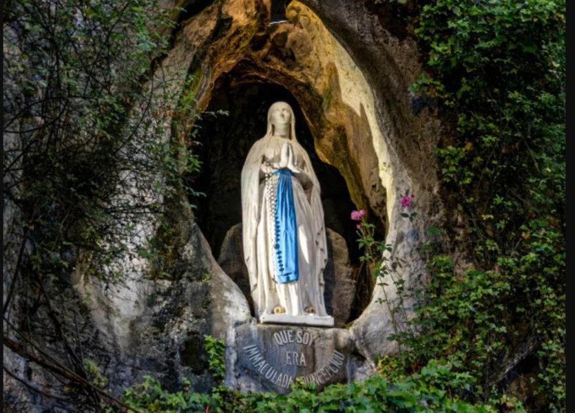 Exposition : Bernadette Soubirous -Les apparitions de Lourdes_Bourg-Saint-Andéol