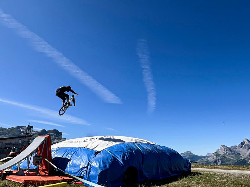 Airbag VTT_Les Carroz-d'Arâches
