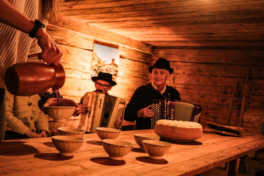 Veillée d'hiver : l'habitat au Grand-Bornand