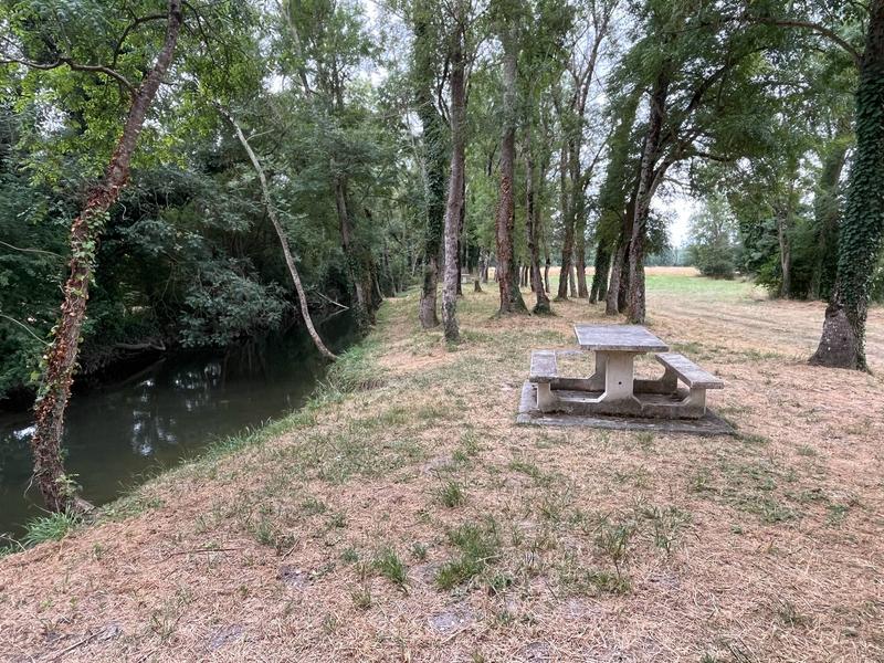 Aire de piquenique les Guédards