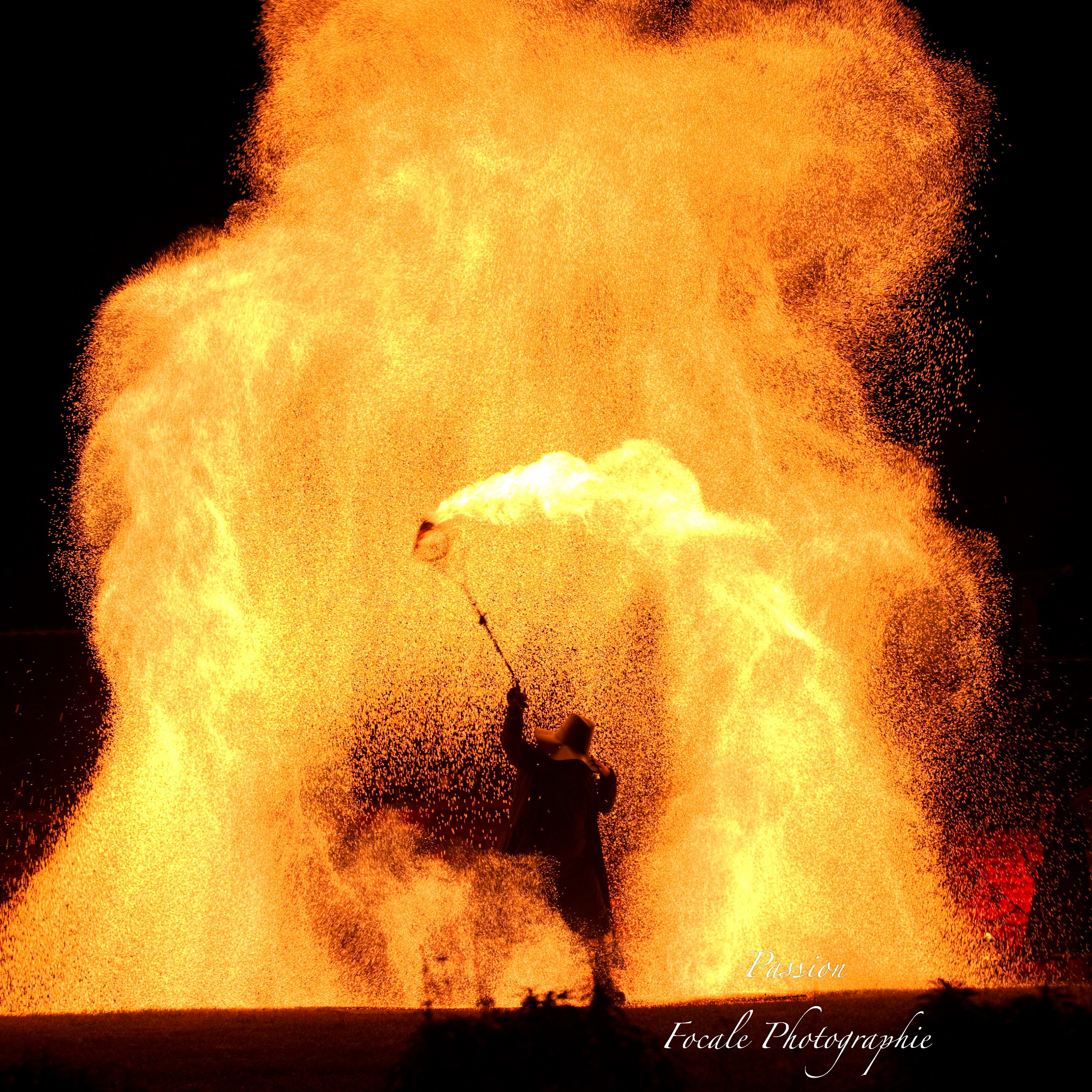 Les Monument&rsquo;Arles – Spectacle de clôture – L&rsquo;incandescence du temps