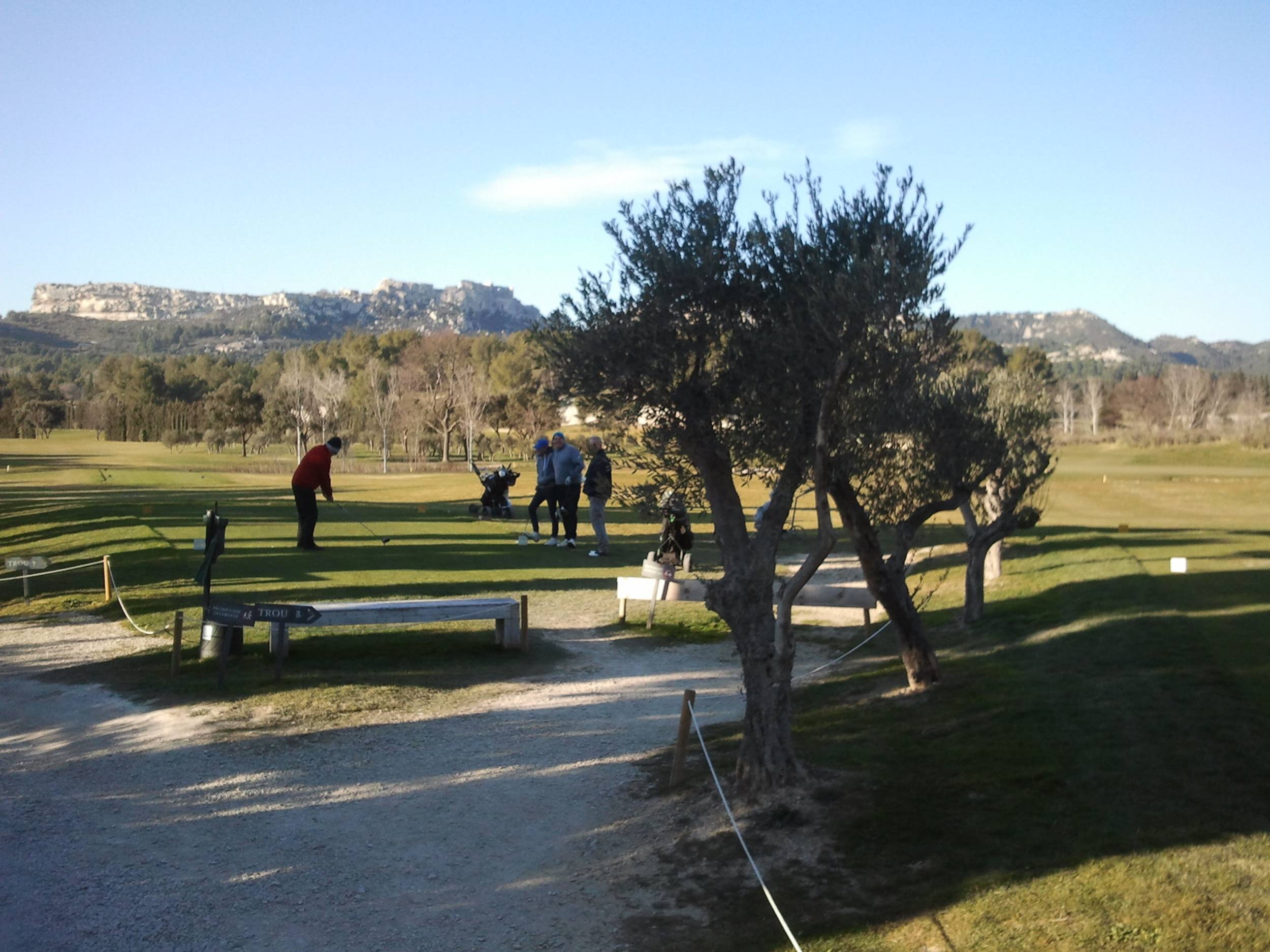 MAUSSANE-LES-ALPILLES - Vers les Baux-de-Provence