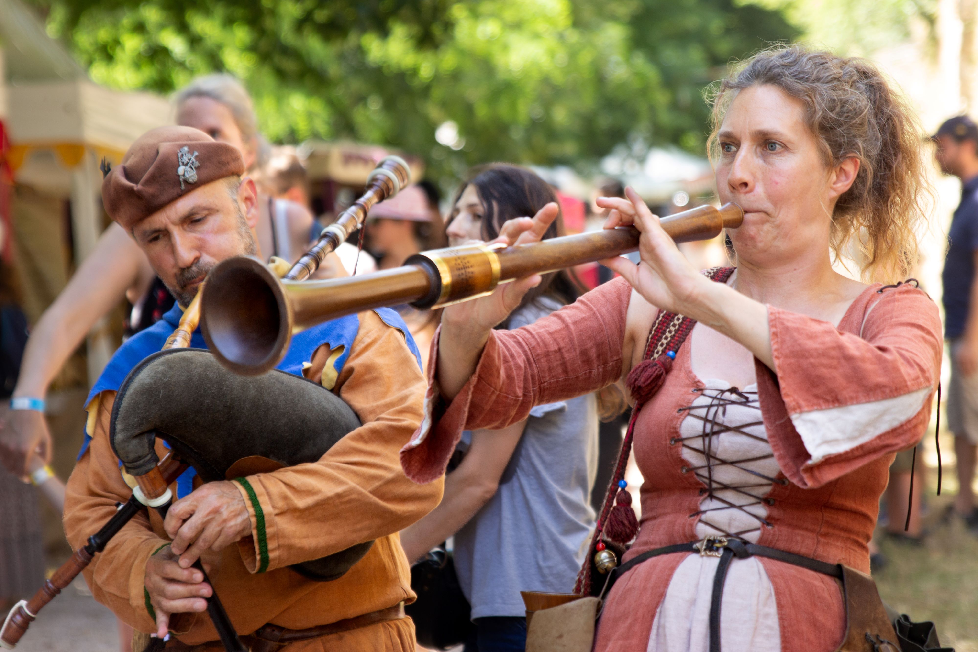 Musique à la Fête médiévale de Pérouges