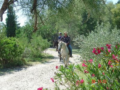 Balade à cheval à la Bergerie d’Alivon