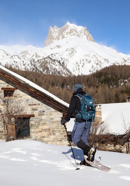 Les granges de la Vallée Étroite : accès aux refuges I Re Magi et Terzo Alpini_Névache