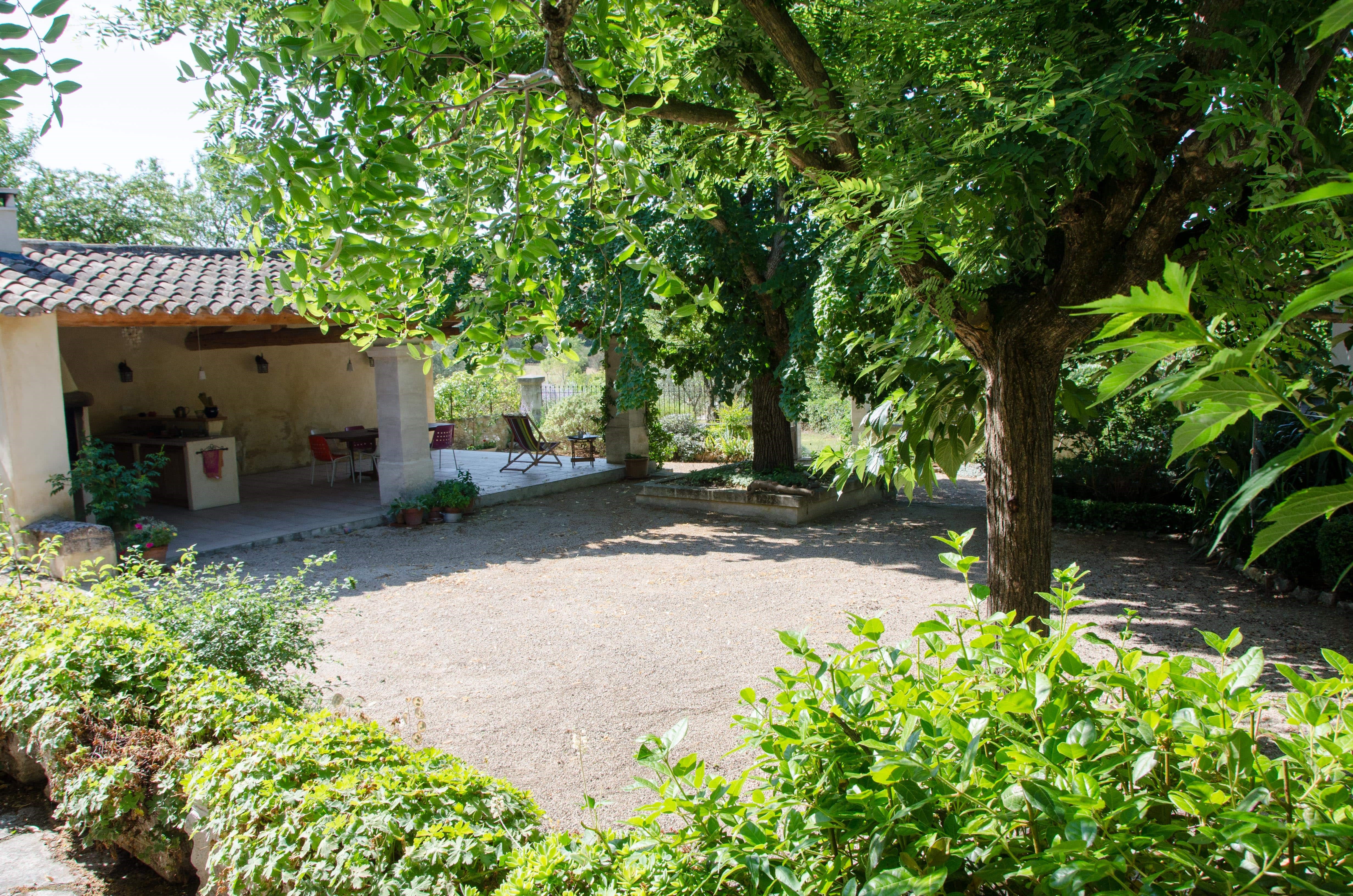 Mas de Bonnaud, Orgon - photo 12